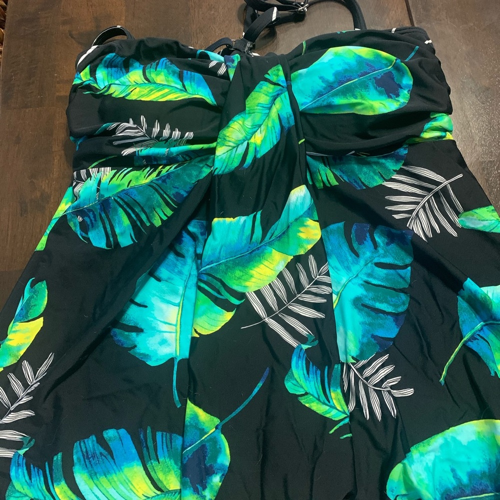 Tankini Top brand new never worn